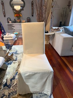 6 Dining chairs with beige covers