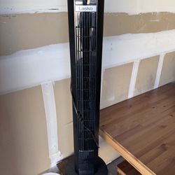Tower Fan With Remote