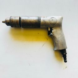 Vintage Metallic air drill. Tool is metal.  Chicago Pneumatic CP Aviation Air Drill Vintage Reversible