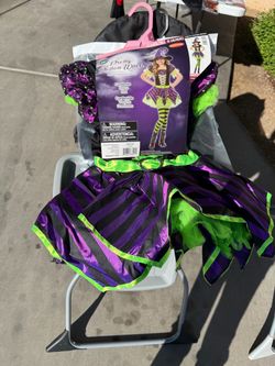 Girls witch costume