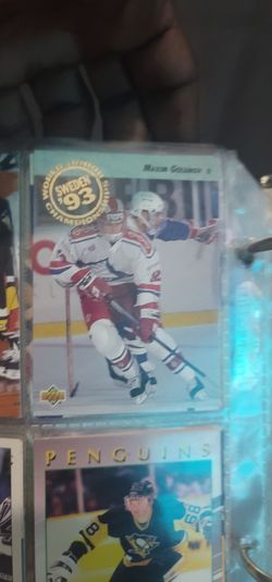 1993 Upper Deck Maxim Golanov Hockey Card