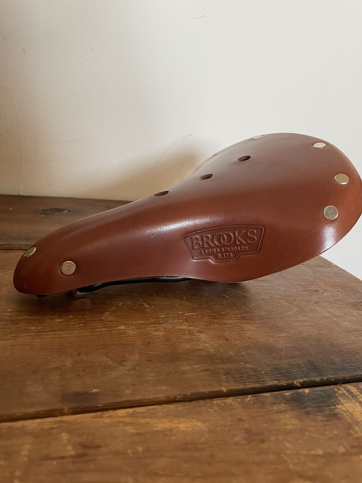 Brooks Saddle B17 Short - Never Used!