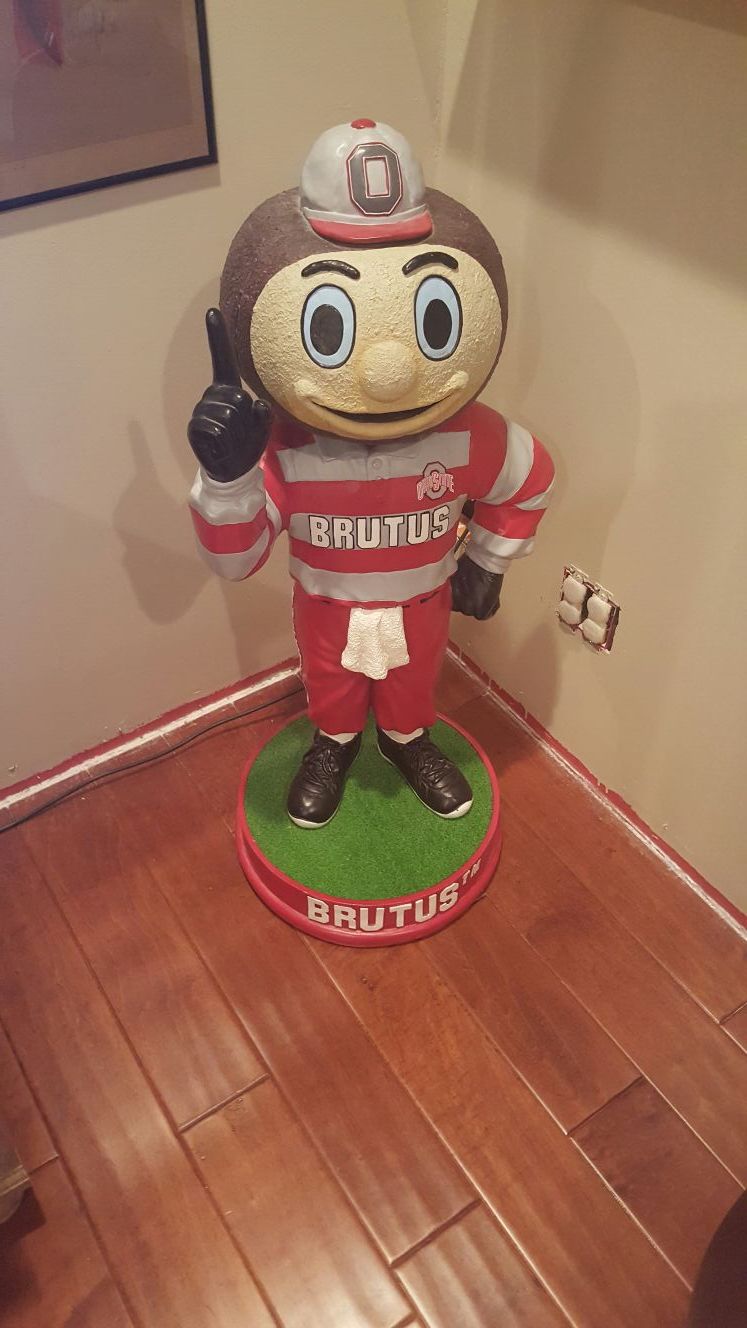 OSU OHIO STATE BRUTUS 3FT, 36INCH TALL BOBBLEHEAD