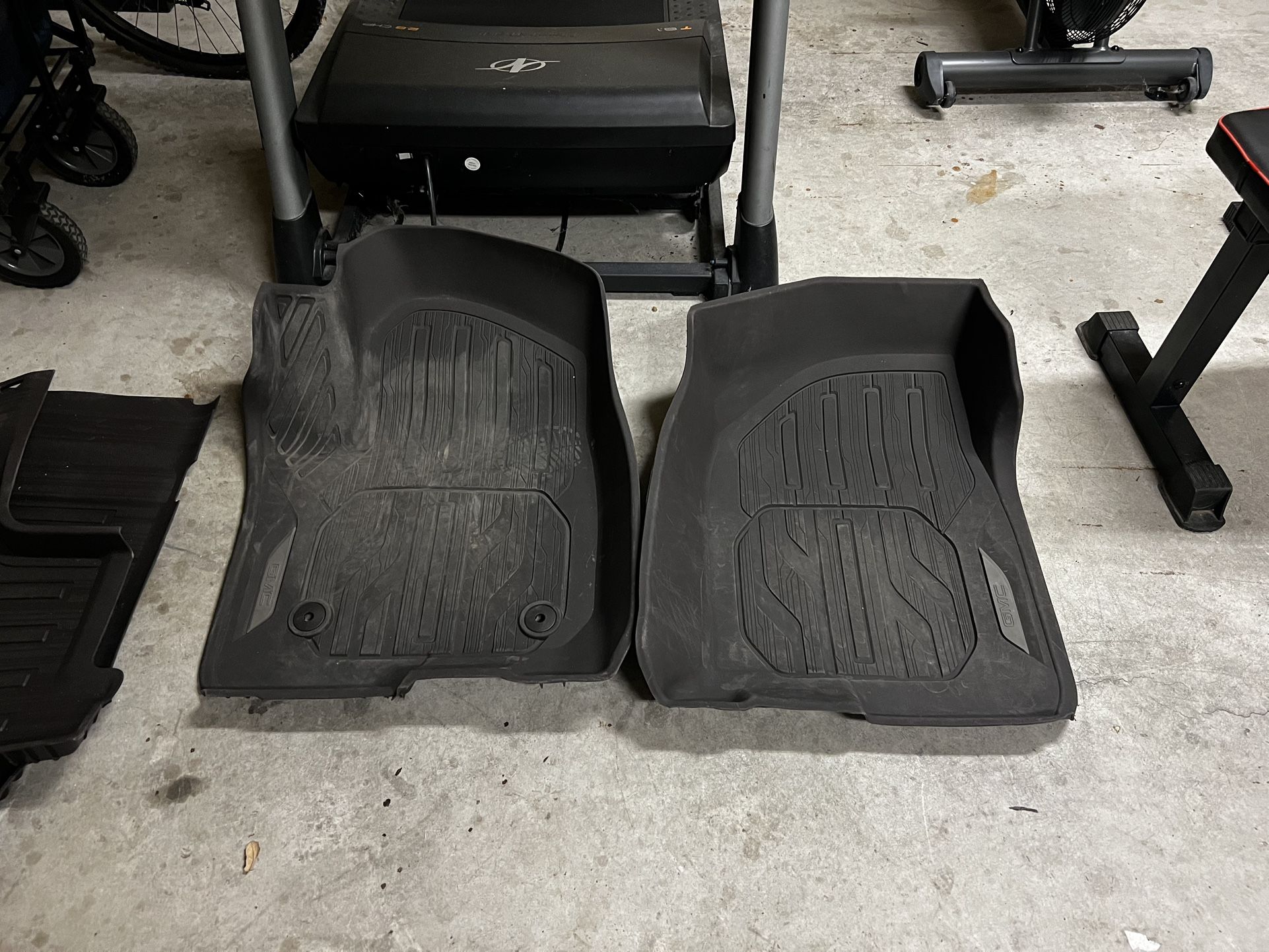 GMC Sierra (23-25) All Weather Mats