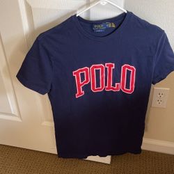 XS ralph Lauren Polo Shirt. 