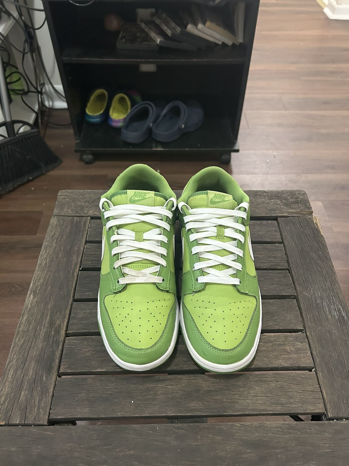 Nike Dunk Low “Chlorophyll”