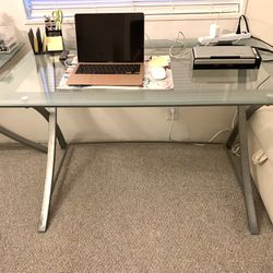 Office Desks 