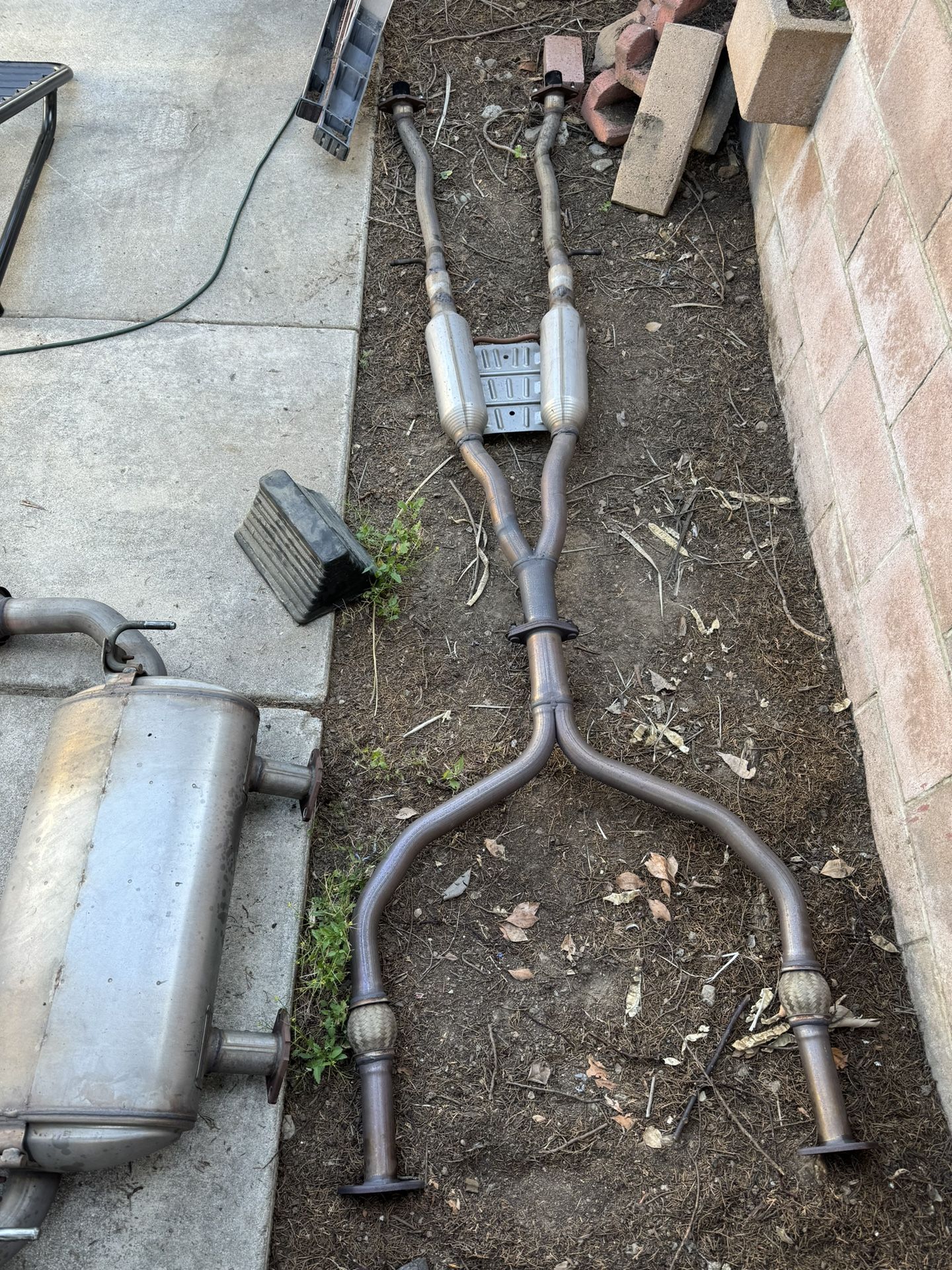 2017 Stock Infiniti Q50 Exhaust And Y Pipe Off 60k Mile Vehicle 