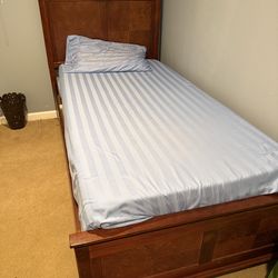 Twin bed