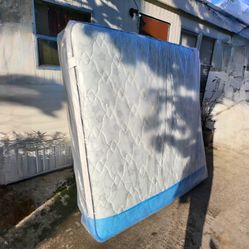 NEW KING PILLOW TOP MATTRESS AND BOX SPRING -- Also Available In All Sizes.