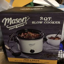 Slow Cookers (2 different size)