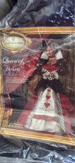 InCharacter Queen of Hearts Adult Costume