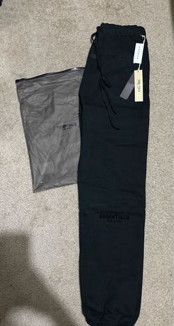 essentials Fear of God Sweatpants (size L)
