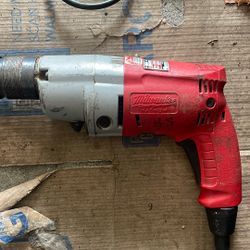 Milwaukee Magnum 