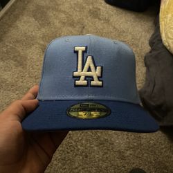 LA hat Size 7 1/2