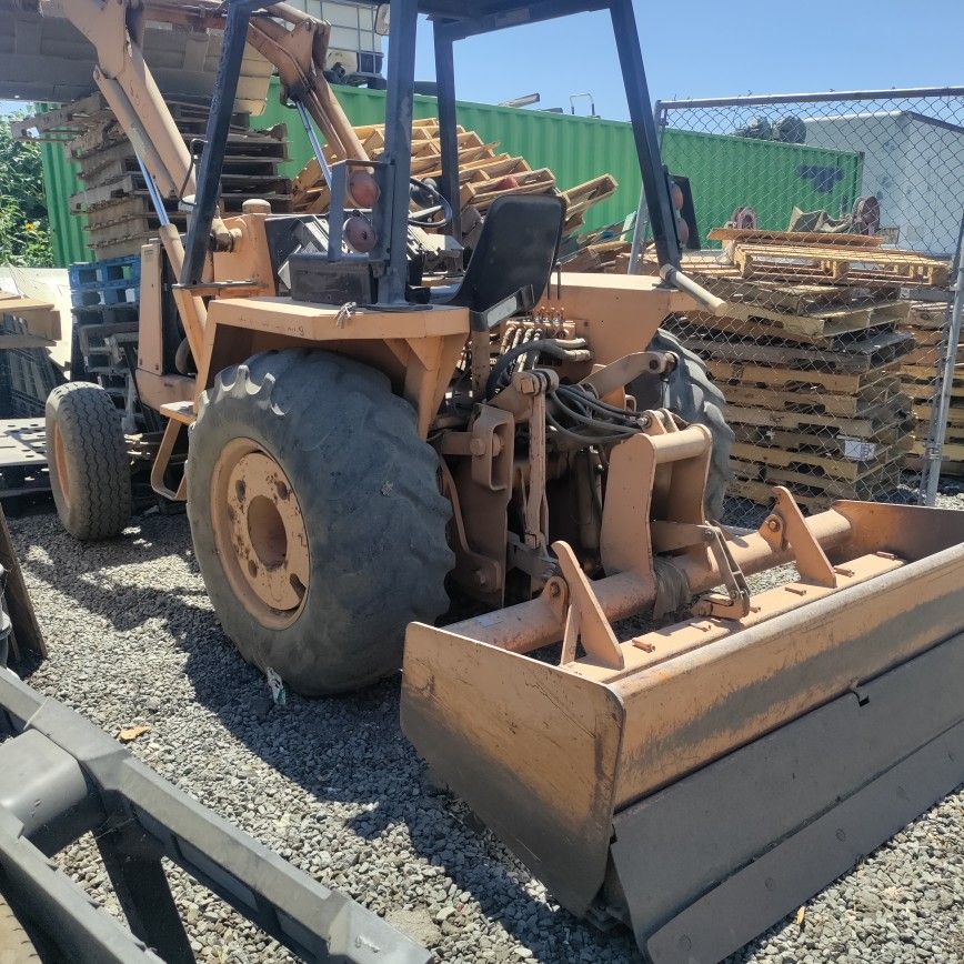 We Do Upholstery Work All Seats Car's Boat's And RV