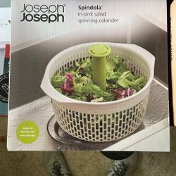 New Unused Salad Spinner