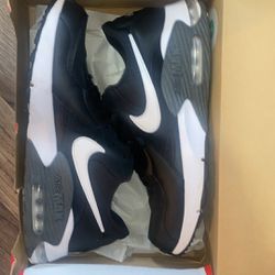 Mens Nike Air Max Excee Size 12 ! Used ! (in Original Box!) 
