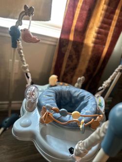 Baby bouncer