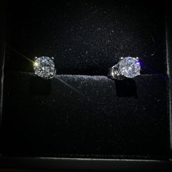 Moissanite Diamond Stud Earrings 5mm