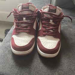 Nike SB Skate Like A Girl 