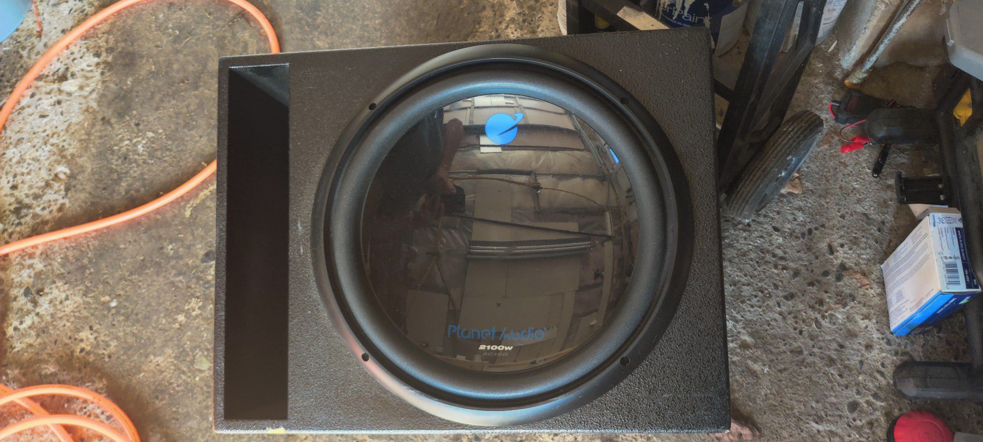 Planet Audio 15 Inch Speaker. Price 350 