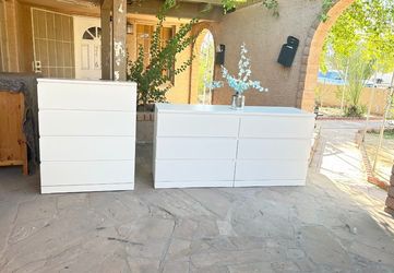 2 IKEA dressers set