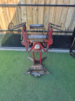 BRANICK // B-INV // INVERTING SECTIONAL TIRE SPREADER,  WORKS GOOD