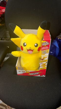 Pokemon Electric Charge 12" Pikachu Plush Soft Toy Talks And Lights Up,Brand NEW