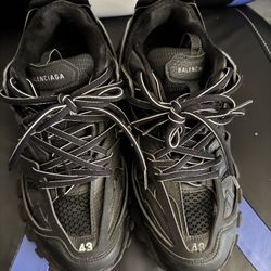 Balenciaga Track 