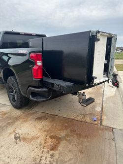 Pick up/delivery/haul away