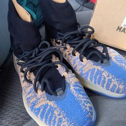 Adidas Yeezy BSKTBL knit 9.5