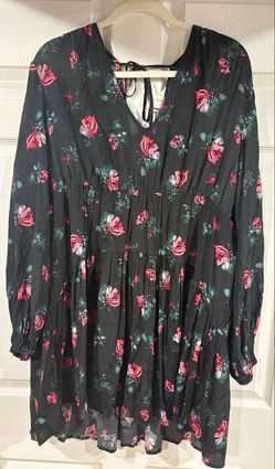 #102 gorgeous floral dress