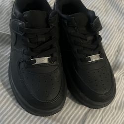 Brand new toddler black Air Force’s 11