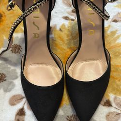 UNISA ,Heels Size 6.5
