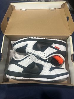 Dunk low SB tight booth 10.5M New $400 OBO