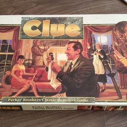 Masterpiece & Clue  & Tip It VINTAGE BOARD GAMES 
