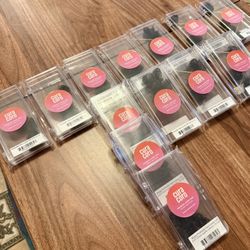 🚨 STEAL ALERT – Curacoro Lash Fans Bundle $100