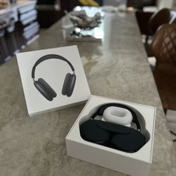 Apple AirPods Max – Premium Over-Ear Headphones with Hi-Fi Sound & Luxury Design