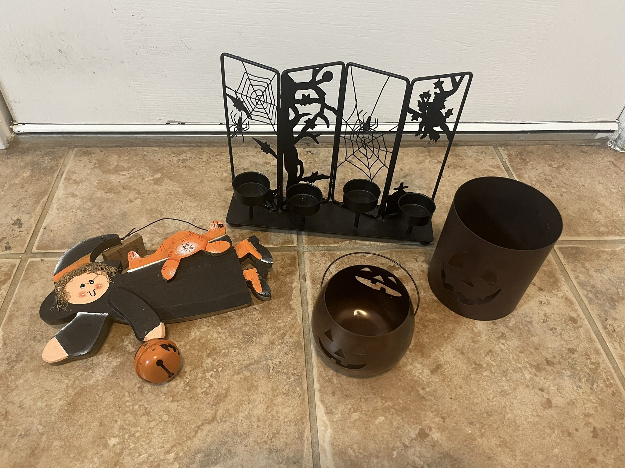 Misc. Halloween decor