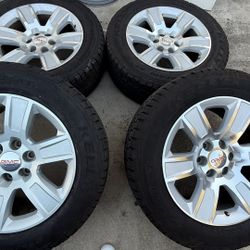 20x9 GMC sierra OEM Wheels 275/55/20 Good Tires