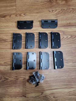 10 Black Door Hinges