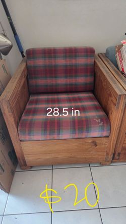 Cushioned chair
