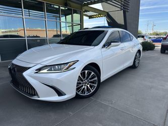 2020 Lexus ES 300h