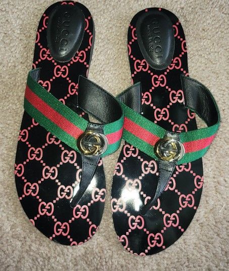 Gucci Slippers Size 43