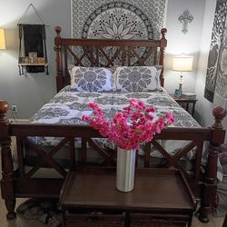 Solid wood Basset furniture..head/foot board and frame