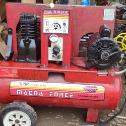 Magna Force 3/4 HP 3.1 SCFM @ 40PSI Air Compressor