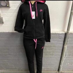 Pink And Black Nike 