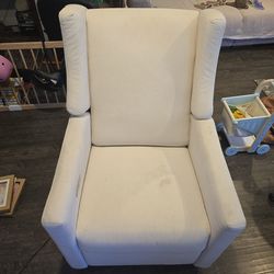 Power recliner/rocker with USB