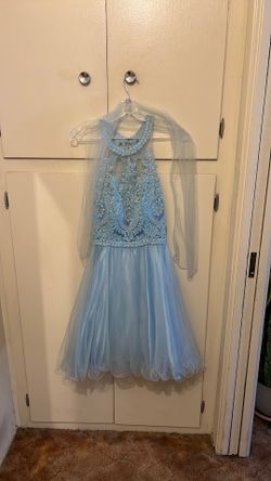 Color celeste con piedrecitas